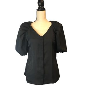 Vince  Camuto button down puff sleeve blouse in size small